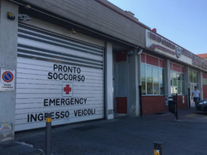 Coronavirus, tende da campo davanti a tutti i Pronto Soccorso piemontesi