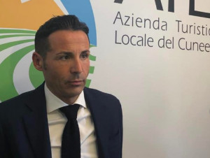 Parla il presidente dell'Atl del Cuneese: 'Il settore turistico è il più danneggiato, la psicosi sta affossando il Paese'