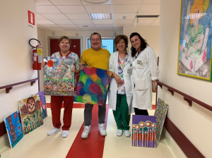 Tele dell'artista Sergio Bruno donate al reparto di Pediatria dell'ospedale di Mondovì