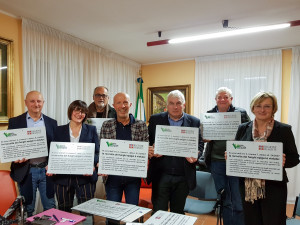 In distribuzione in valle Varaita targhe informative che precisano alcune limitazioni alla raccolta dei funghi