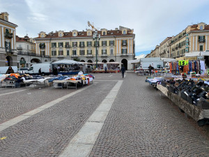 'Per gli ambulanti l'assenza dall'area mercatale non comporterà la perdita della licenza'