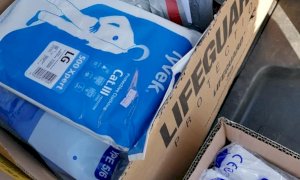 Gli arbitri Fipav del Comitato Cuneo-Asti donano 92 tute di protezione al 'Santa Croce' di Cuneo