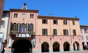 Alba, lunedì 6 aprile al via la distribuzione dei buoni spesa