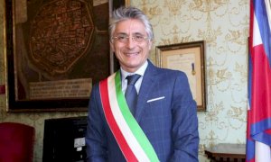 'Chi ancora gira in città senza motivo non prova vergogna nei confronti dei morti?'