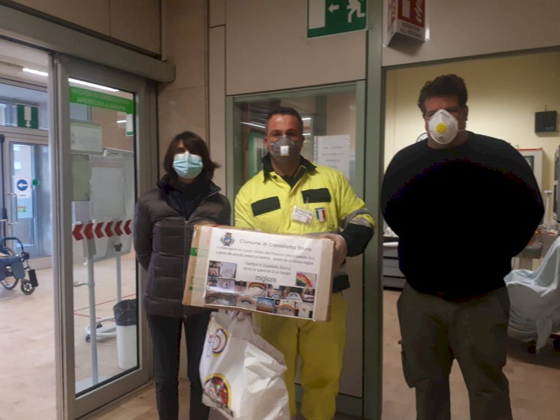 Castelletto Stura, la Protezione Civile ha donato 3.700 euro all'ospedale di Cuneo