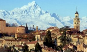 Saluzzo, iniziata la distribuzione delle mascherine fornite dalla Regione