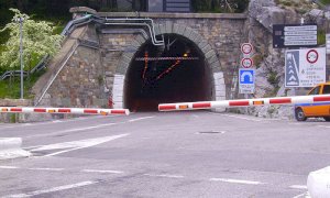 Il tunnel di Tenda chiude al traffico in entrambe le direzioni
