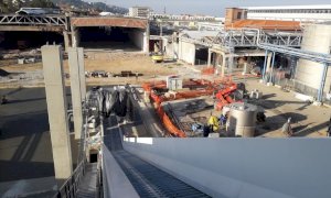 Incidente sul lavoro alla Burgo, un operaio cinquantenne in ospedale