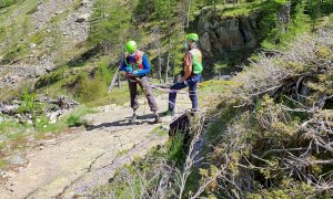 Due interventi del 118 in valle Gesso per il recupero di escursionisti feriti