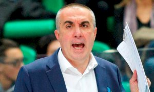 Roberto Serniotti confermato alla guida della prima squadra del Cuneo Volley