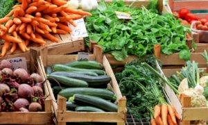 Positivo al Coronavirus, continuava a lavorare al mercato: denunciato