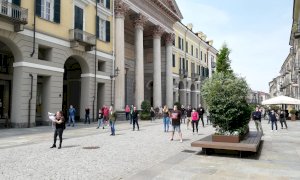 ‘Mascherine Tricolori’ di nuovo in piazza a Cuneo: ‘Ancora niente su finanziamenti e redditi di emergenza’