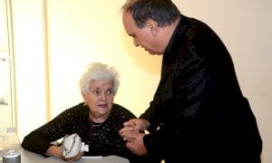 Il vescovo di Alba scrive agli anziani: ''Per noi non siete un peso ma un dono''