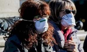 Cirio pensa al 'giro di vite': mascherina obbligatoria anche all'aperto nei centri abitati fino al 2 giugno