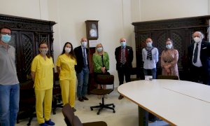 Savigliano, il Lions dona all'Asl dieci saturimetri per diagnosticare il covid