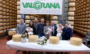 La Valgrana premia i primi tre nati del 2020 della provincia di Cuneo e il primo nato di Scarnafigi