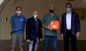 Banca Alpi Marittime dona un defibrillatore al Comune di Piozzo