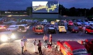 Santo Stefano Belbo, dal 3 luglio in piazza Unità d'Italia c'è il drive in