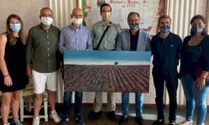 Busca, l'artista Fabrizio Oberti ha donato una sua opera alla Città