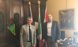 I sindaci di Alba e Asti insieme per sostenere i lavoratori Miroglio dopo la chiusura della Stamperia di Govone