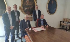 La Cassa di Risparmio di Bra dona al Comune l’archivio storico e i ritratti dei fondatori