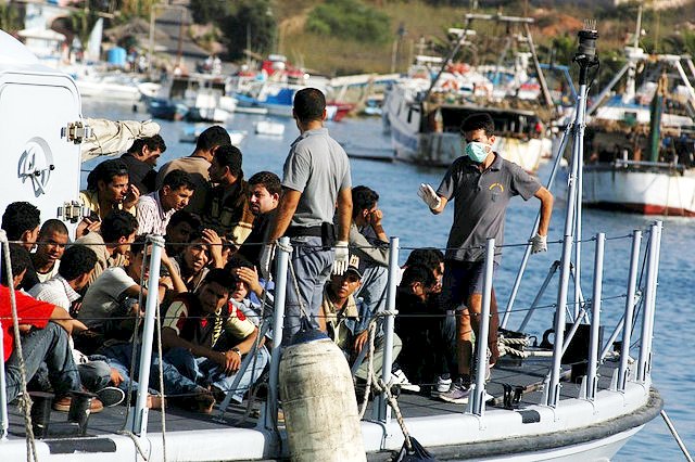Migranti in regione, Cirio scrive al ministro Lamorgese: ‘No a ulteriori invii’