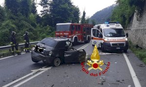 Un morto nello scontro tra auto e camion a Ceva