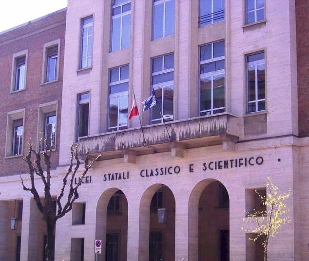 Novità al Liceo ‘Peano-Pellico’ di Cuneo: avviato il percorso di ‘Biologia con curvatura biomedica’