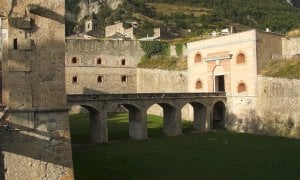 Svaligiarono il bar del Forte di Vinadio e devastarono il rifugio Vega, nei guai due giovani