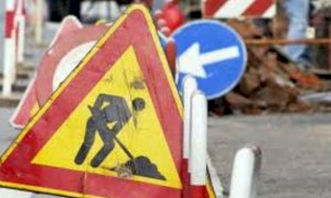 Saluzzo, semaforo in via Cuneo per lavori sulla rete del gas