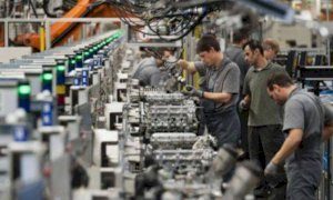 Effetto Covid per la manifattura piemontese: cali a doppia cifra per produzione, fatturato e ordinativi