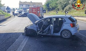 Due feriti in un incidente sulla tangenziale di Mondovì