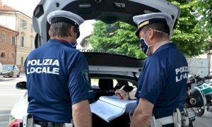 Nel weekend controlli anti Covid a Bra: multate dieci persone