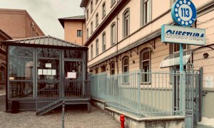 Cuneo, si presenta in Questura con un passaporto alterato: 25enne in manette