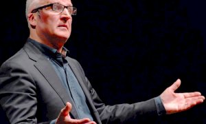 Torna a salire il sipario al teatro Politeama di Bra: si ricomincia con Paolo Hendel