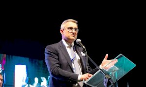 'Non è tempo per proclami e passerelle, servono fatti concreti'