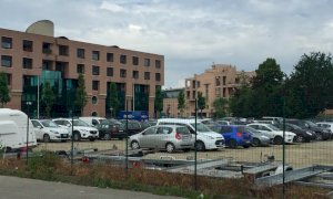 Alba, da oggi è possibile parcheggiare nell’area Inail in piazza Prunotto 