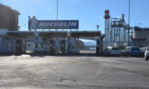 Alla Michelin di Cuneo in sciopero i lavoratori della logistica