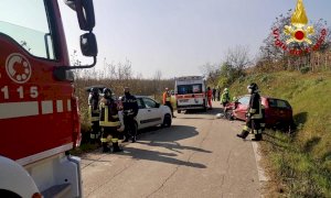 Due feriti nello scontro tra due auto ad Alba