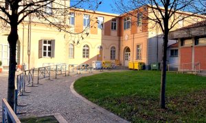 Saluzzo, centro vaccini all'interno della primaria 'Mario Pivano'