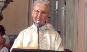 Domani i funerali di don Luciano Mattalia, per 44 anni parroco di Vignolo