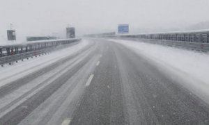 Neve sulla Granda, disagi per il traffico: chiuso l'ingresso di Niella Tanaro della A6