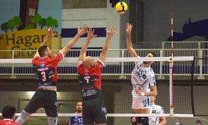 Pallavolo A2/M: Mondovì rimanda ancora l'appuntamento con la prima vittoria