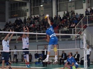 VBC Mondovì batte 3-1 Cantù