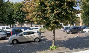 Bra: lavori di manutenzione del porfido in piazza XX Settembre