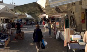 Natale e Capodanno: a Busca il mercato anticipato al mercoledì