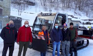 Busca, consegnato un battipista al municipio di Valmala