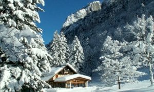 Valle Pesio, il rifugio Pian delle Gorre chiuso fino al 6 gennaio