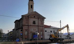 Castelletto, al via i lavori per il sagrato della chiesa