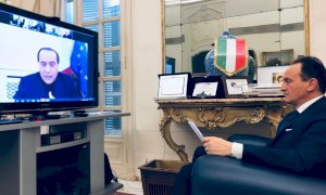 ''Si consenta alle Regioni di acquistare autonomamente i vaccini anti Covid''